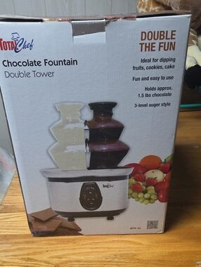 Double Tower Chocolate Fountain - White and Black
